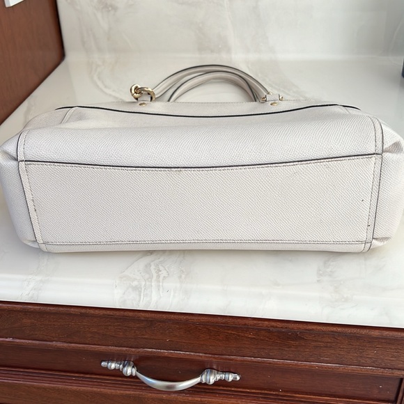 Coach Pocketbook - Picture 3 of 6